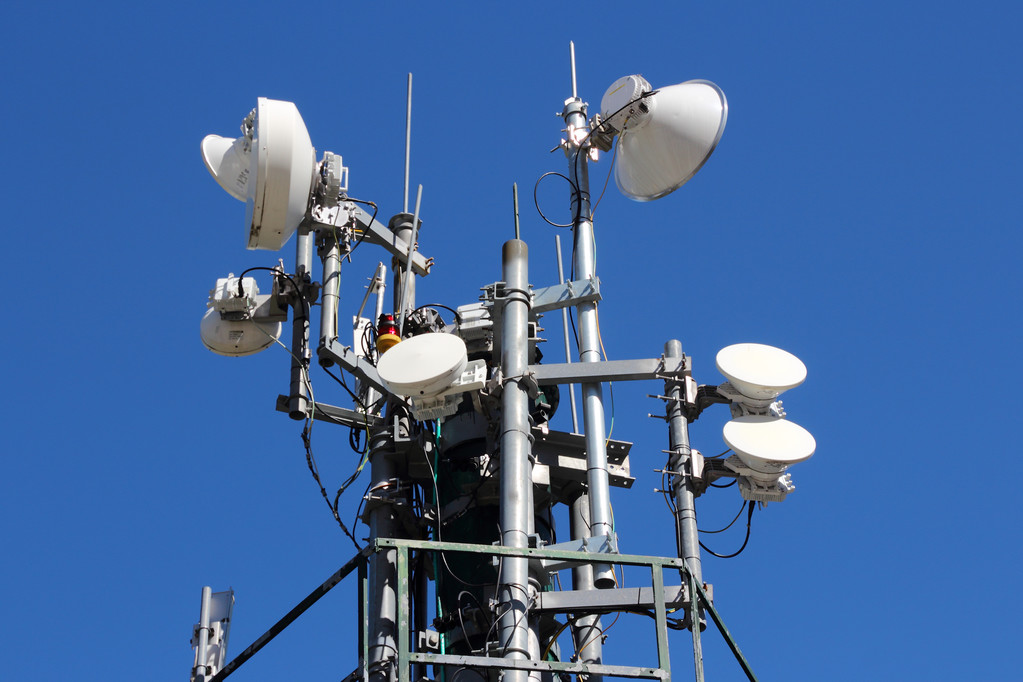 電信設(shè)備與通信設(shè)備 現(xiàn)代通訊的支柱